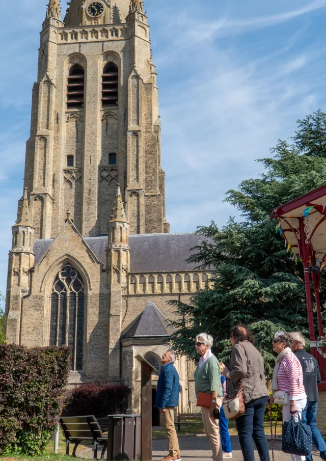 visit to a church - Hondschoote