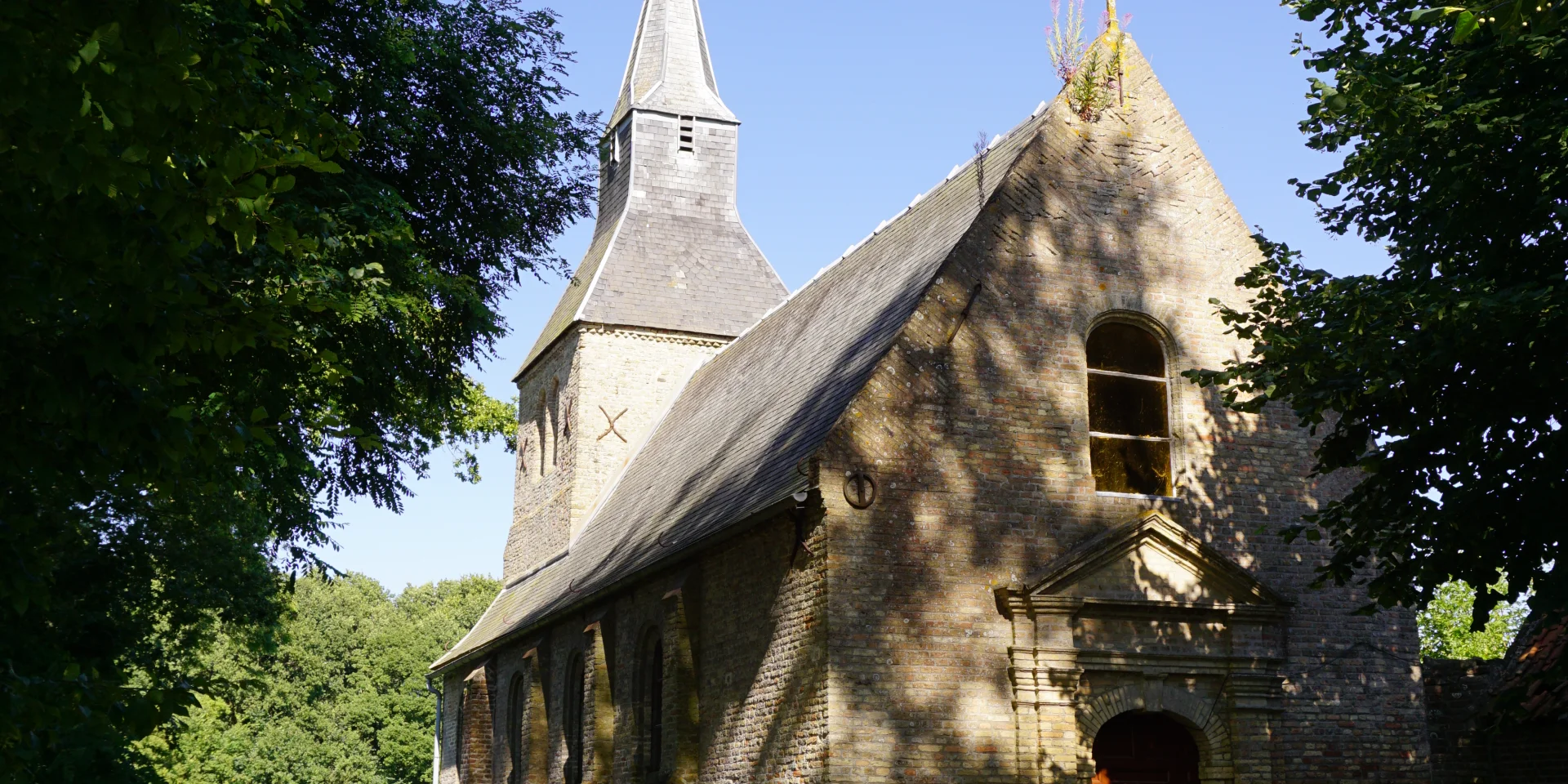 12 08 2016 Chapelle Sainte Mildrede Merckeghem 3