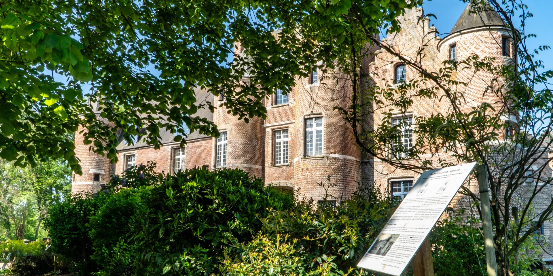 Chateau d'Esquelbecq Cchf